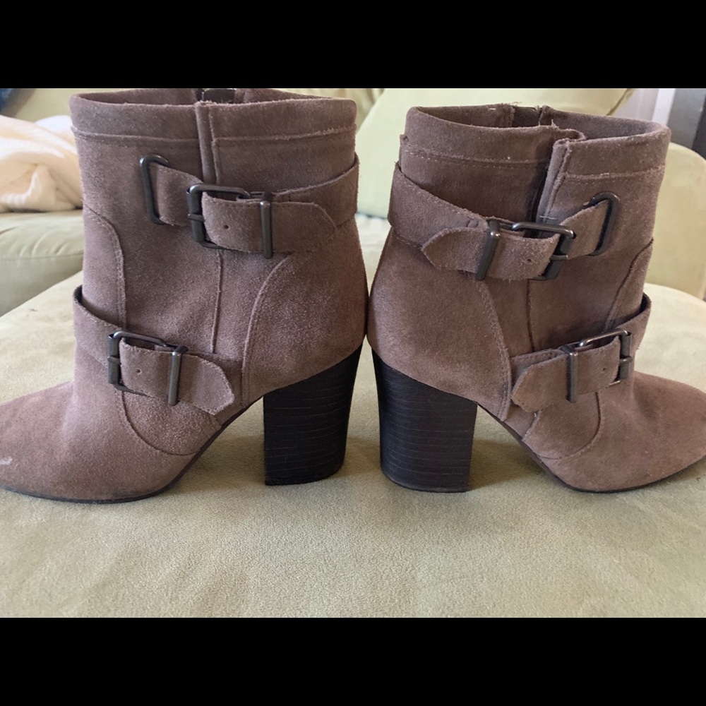 Tan Vince Camuto tan boots